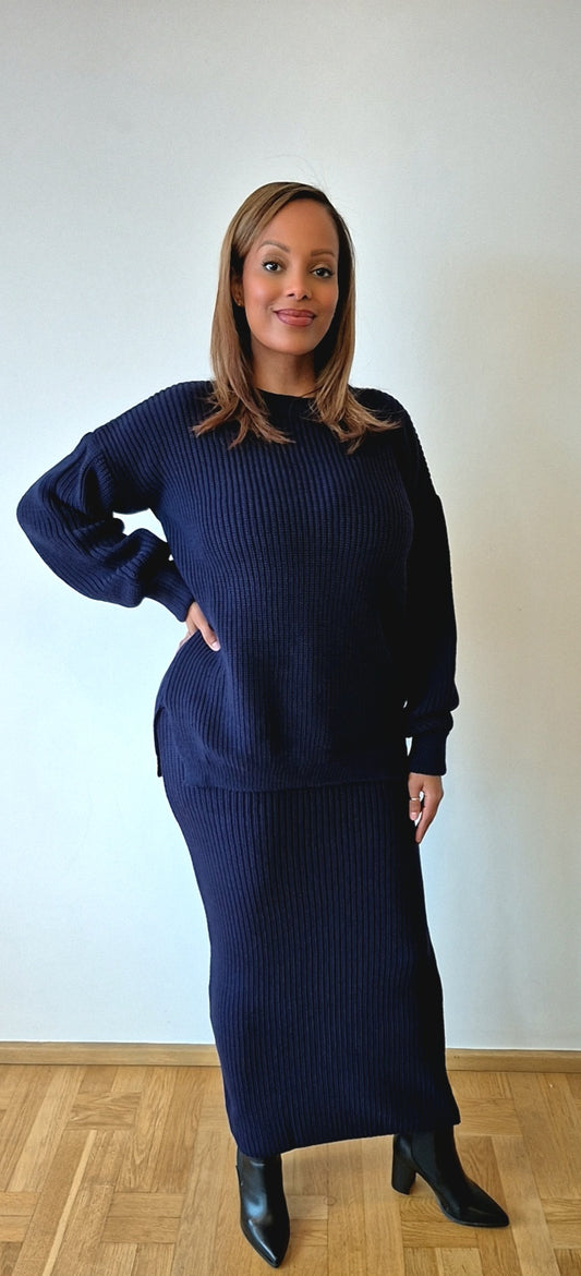 Navy sweater & skirt (one size)