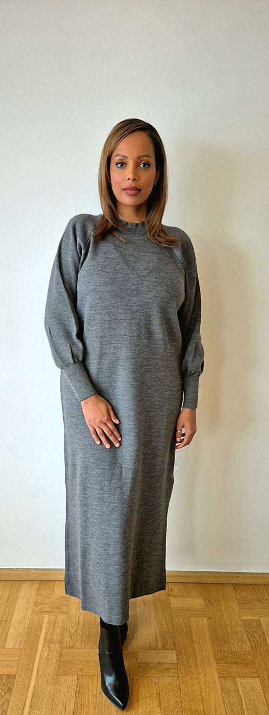 Grey sweater dress (one size)