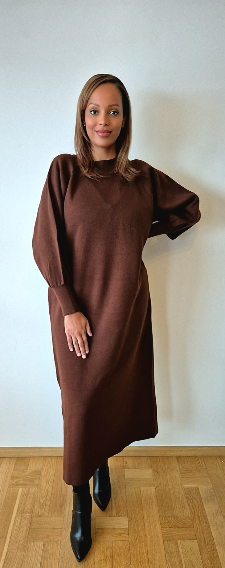 Brown sweater dress (one size)