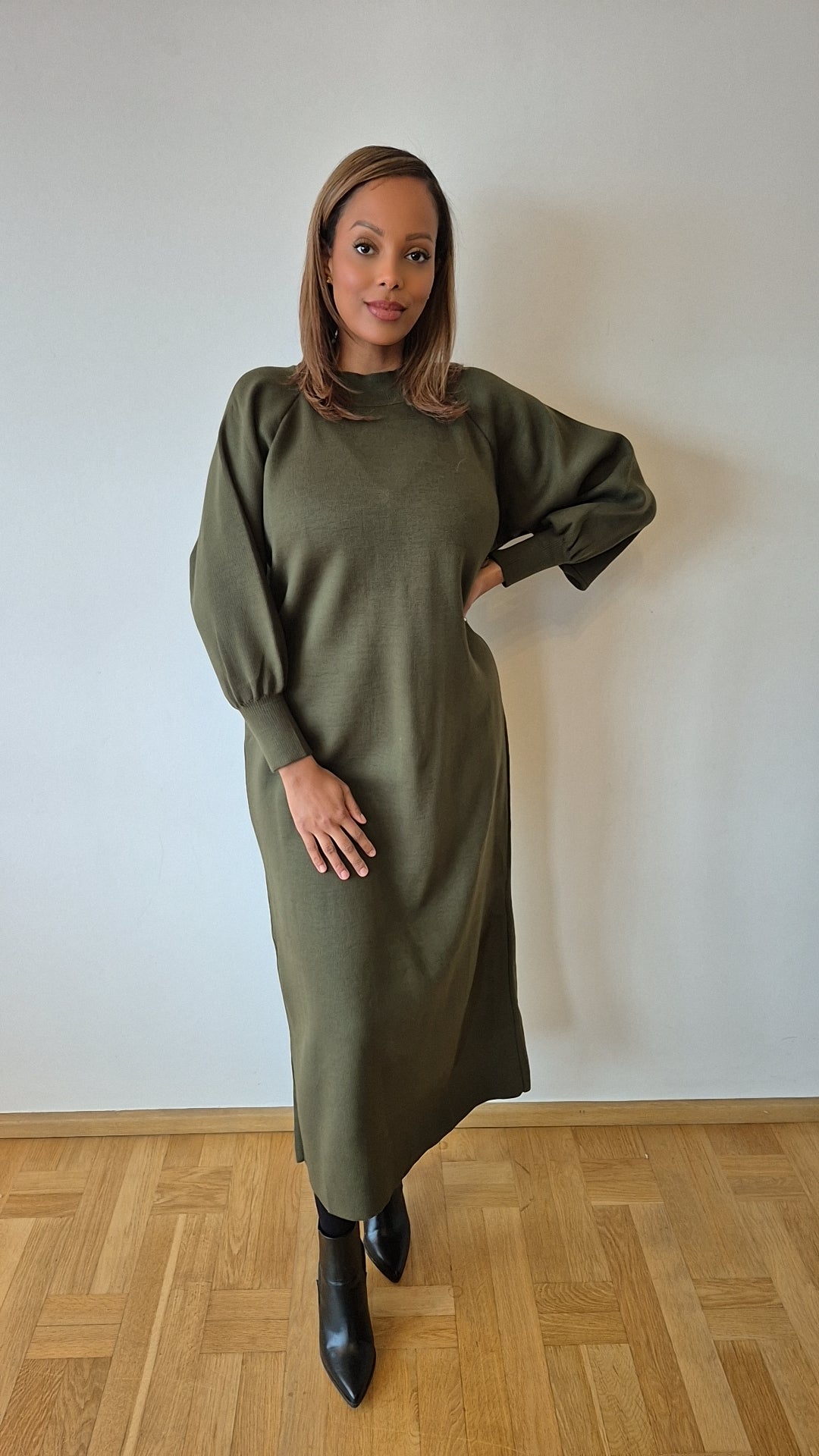 Olive green sweater dress (one size)